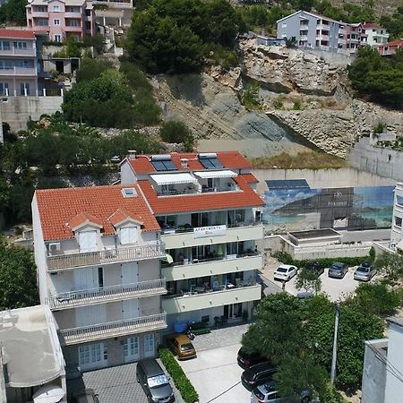 Apartments Rica 오미스 외부 사진