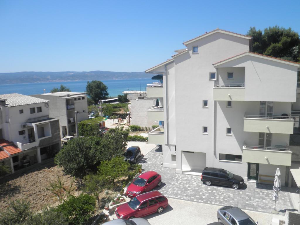 Apartments Rica 오미스 외부 사진
